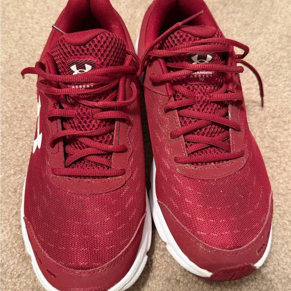 Under Armour Assert main image 5